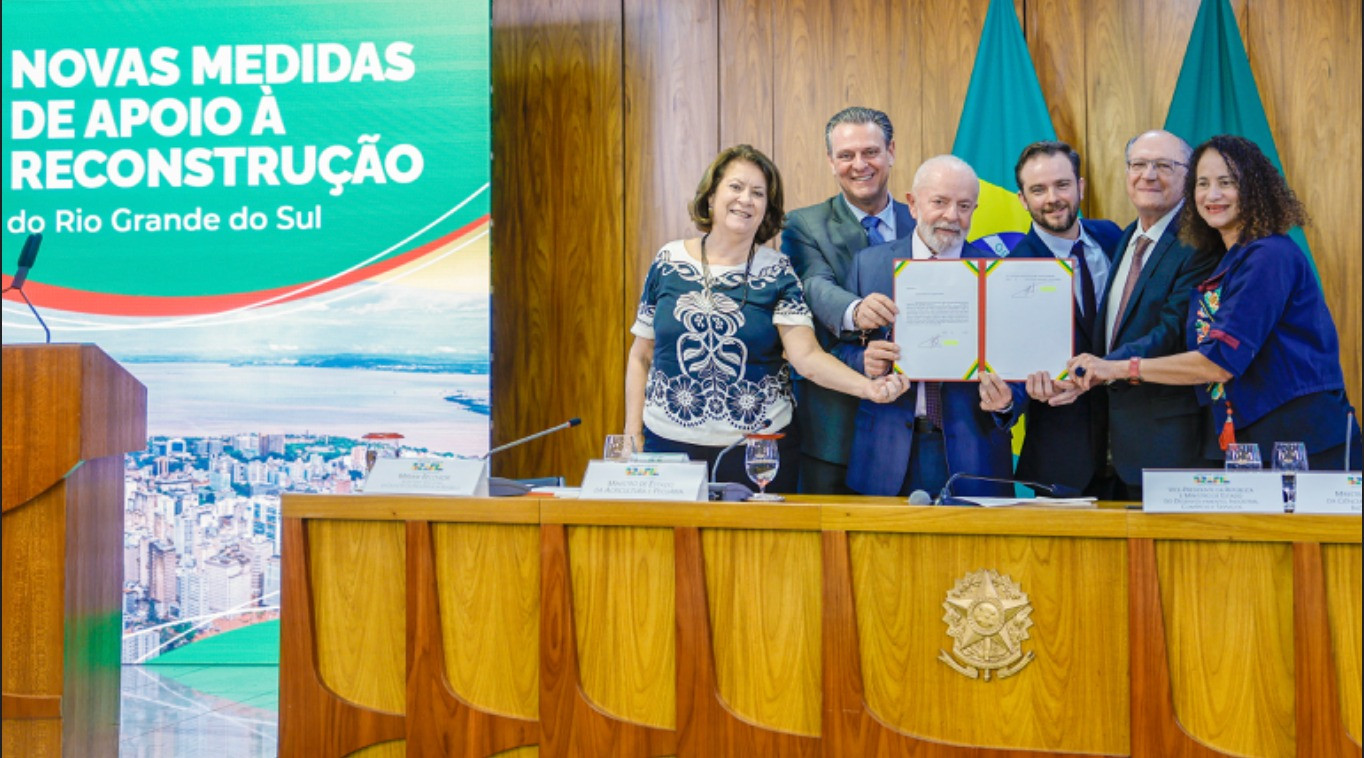 Presidente Lula assina Medida Provisória de apoio à população e organizações que sofreram com as catástrofes climáticas no Rio Grande do Sul