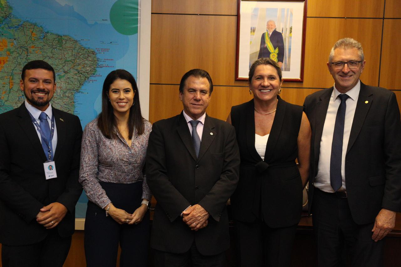  Ministro do Trabalho Luiz Marinho e dirigentes do Sistema OCB se reúnem para alinhar estratégias de atuação