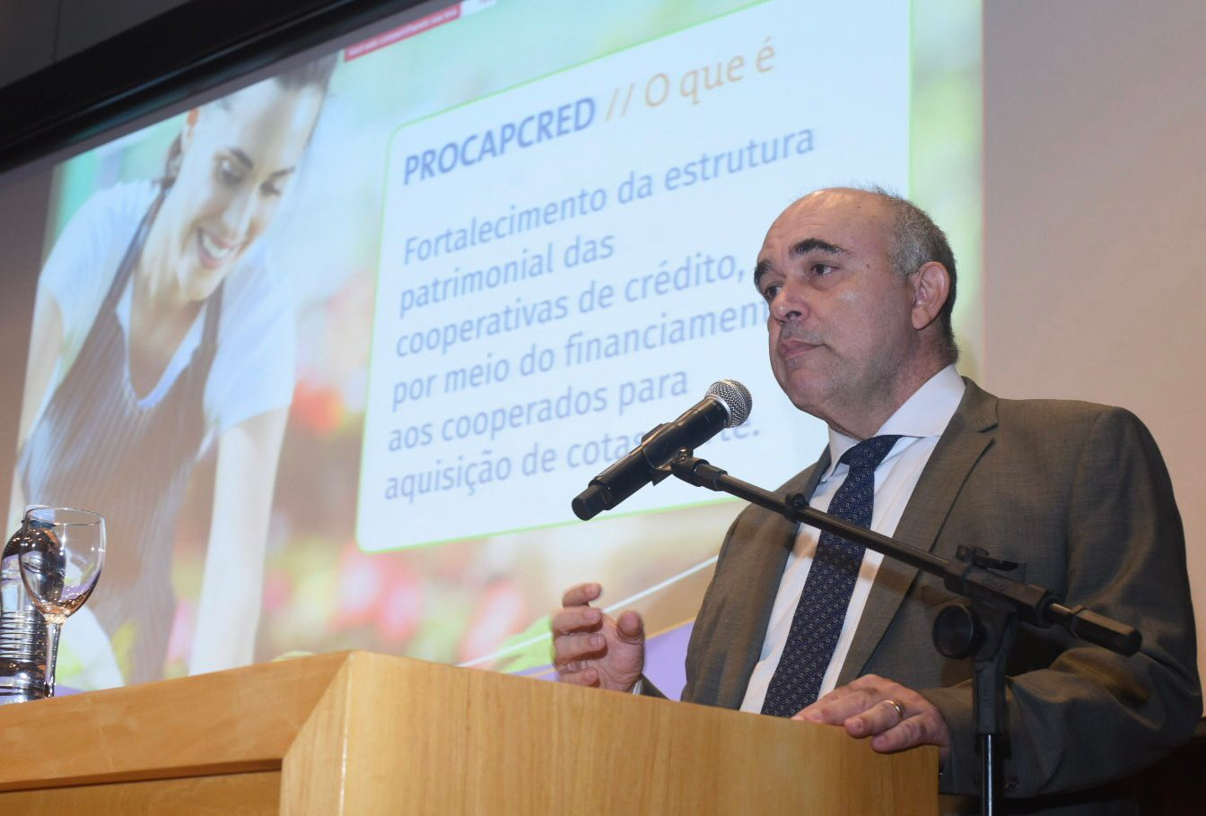 Alexandre Abreu, diretor financeiro do BNDES, anuncia mudanças no Procapcred