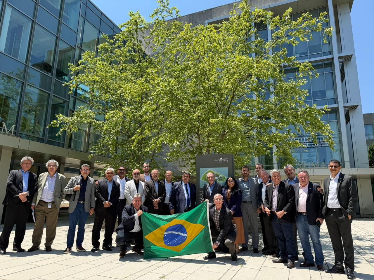 Sistema OCB leva experiência cooperativista à American University 
