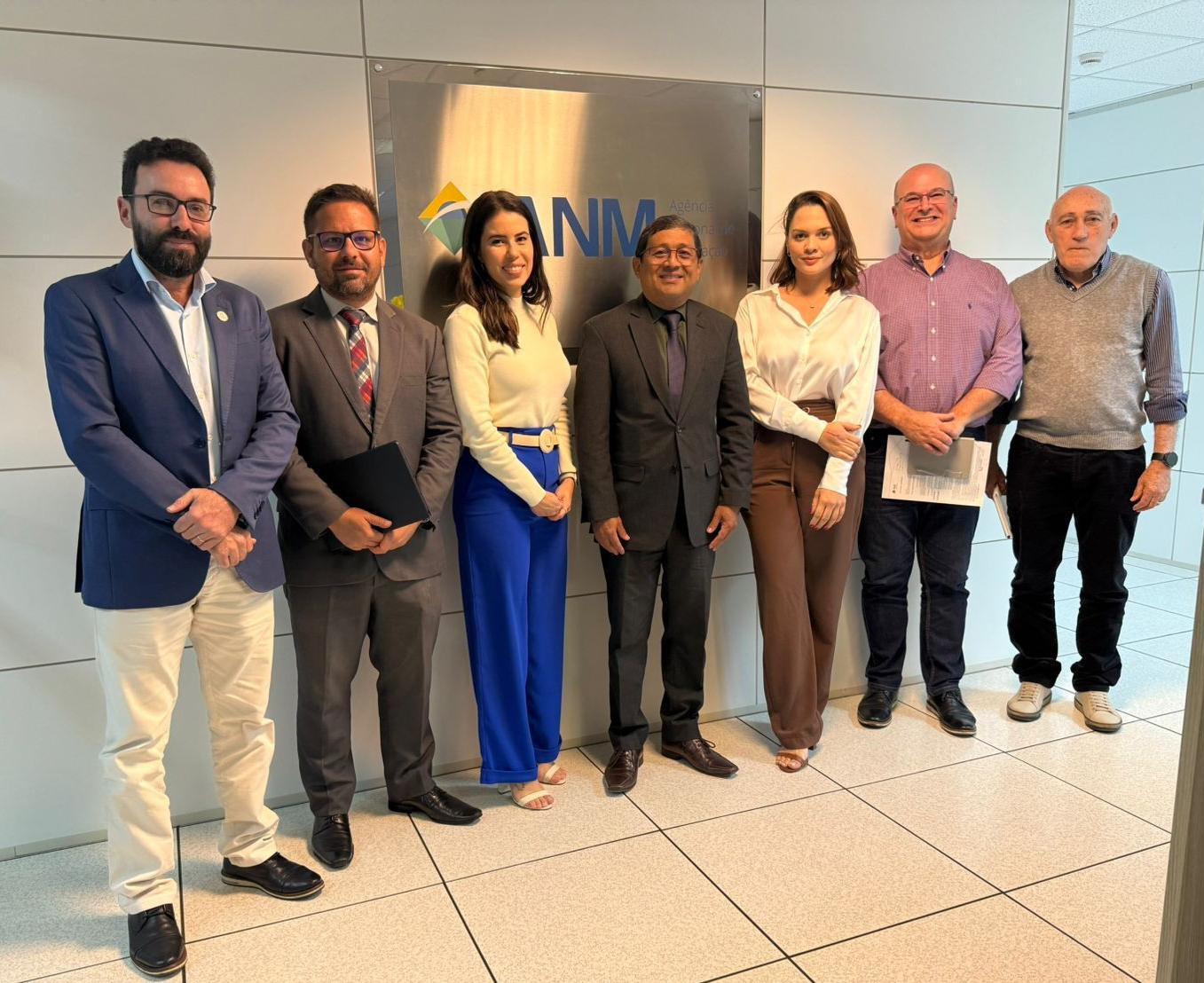 Sistema OCB e ANM debatem regulamentação da lavra garimpeira 