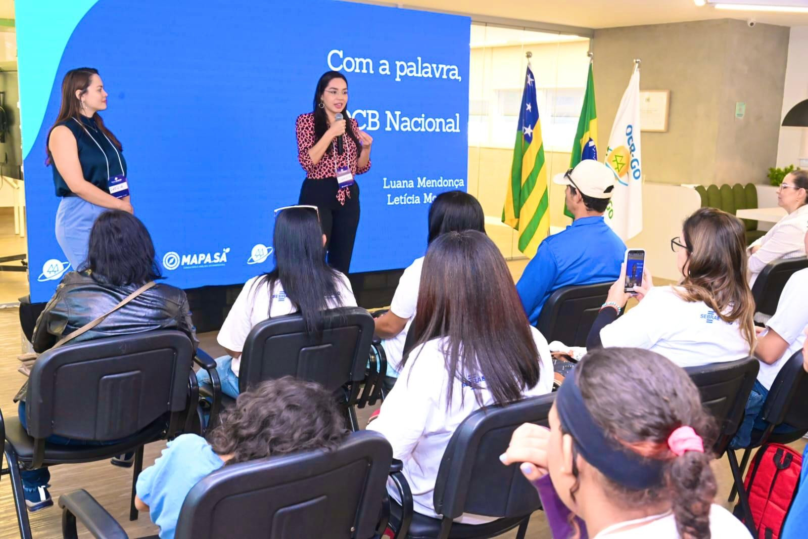 Formatura celebra conquistas do NegóciosCoop Reciclagem em Goiás 