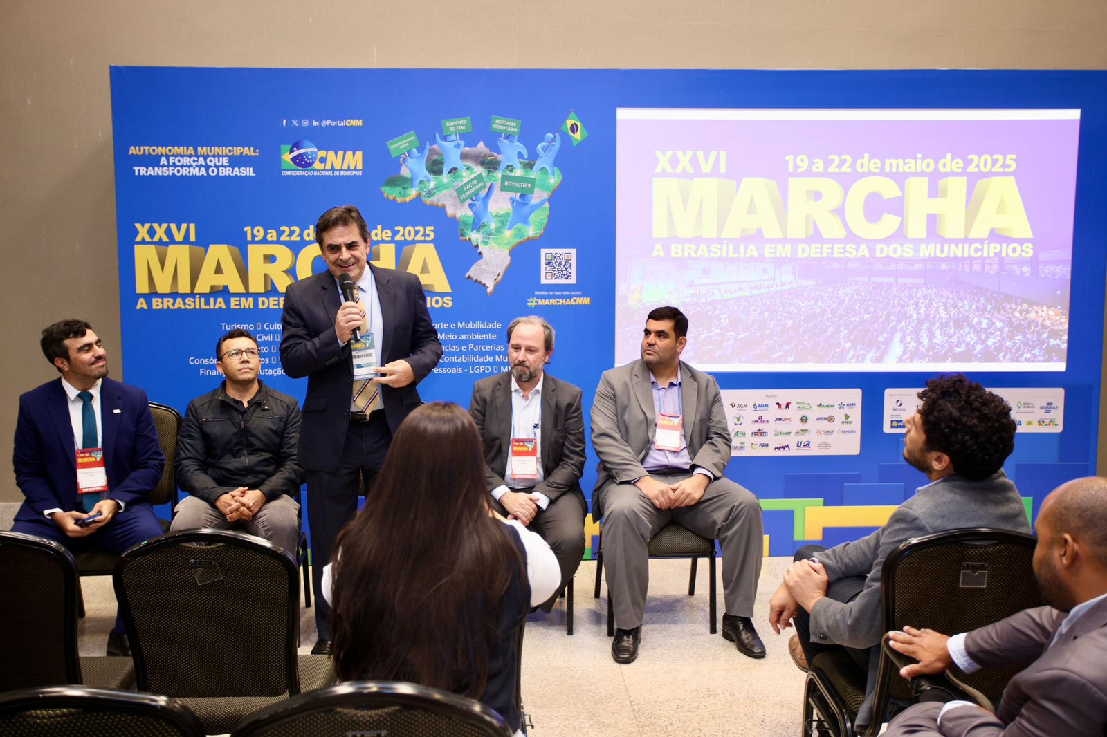 Cooperativas de crédito ganham protagonismo na Marcha dos Prefeitos 