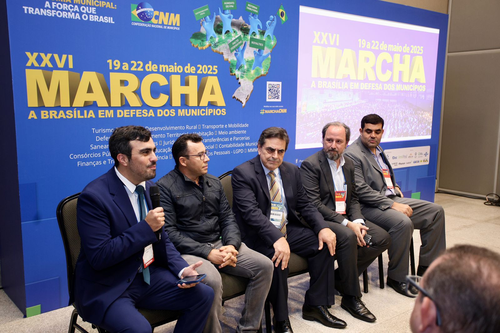 Cooperativas de crédito ganham protagonismo na Marcha dos Prefeitos 