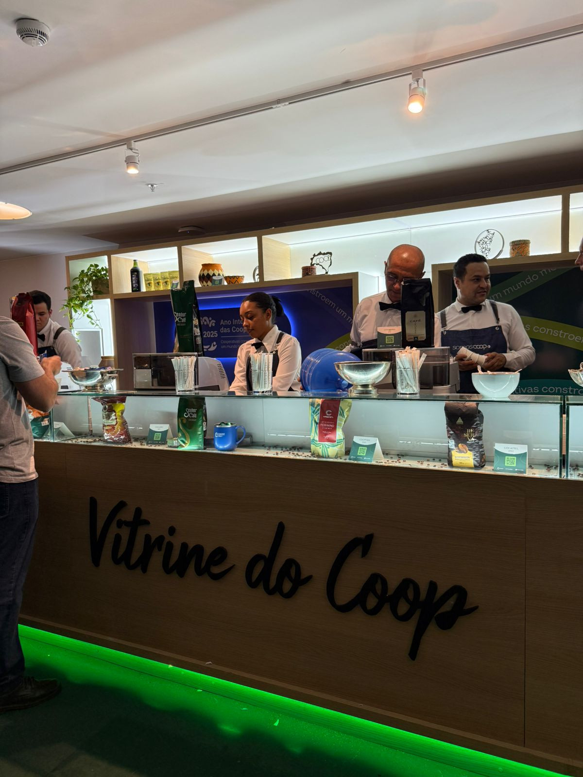 Vitrine Coop: aromas e sabores que celebram o café brasileiro na Câmara 