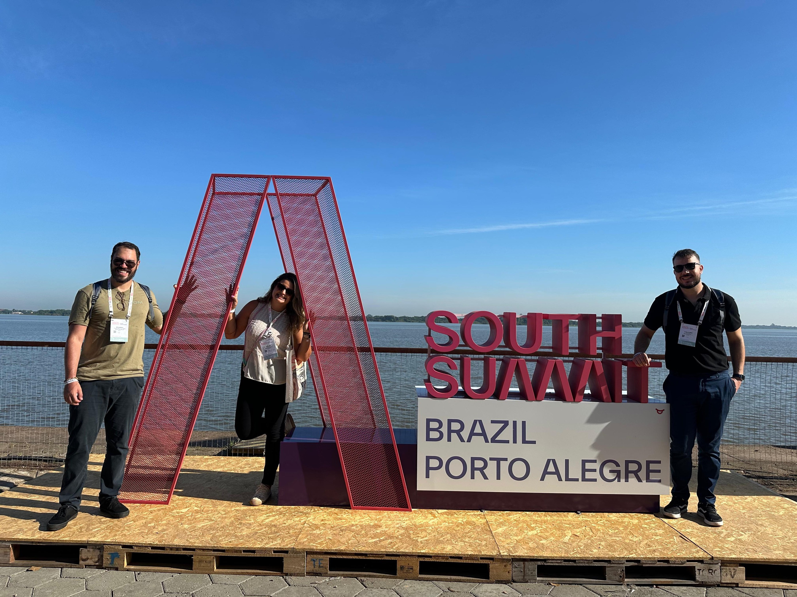 Equipe do Núcleo de Inteligência e Inovação participa do evento South Summit Brazil, em Porto Alegre